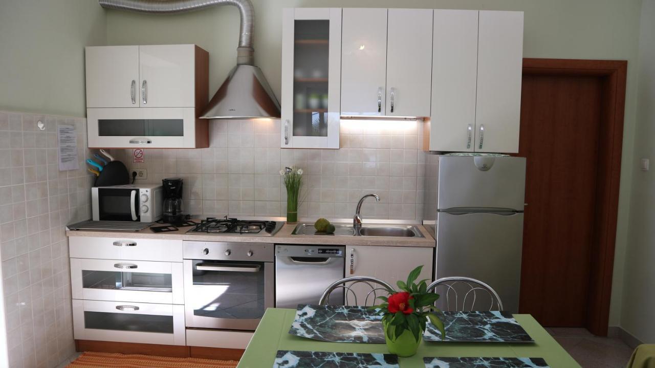 Apartments Komel II Opatija Eksteriør bilde