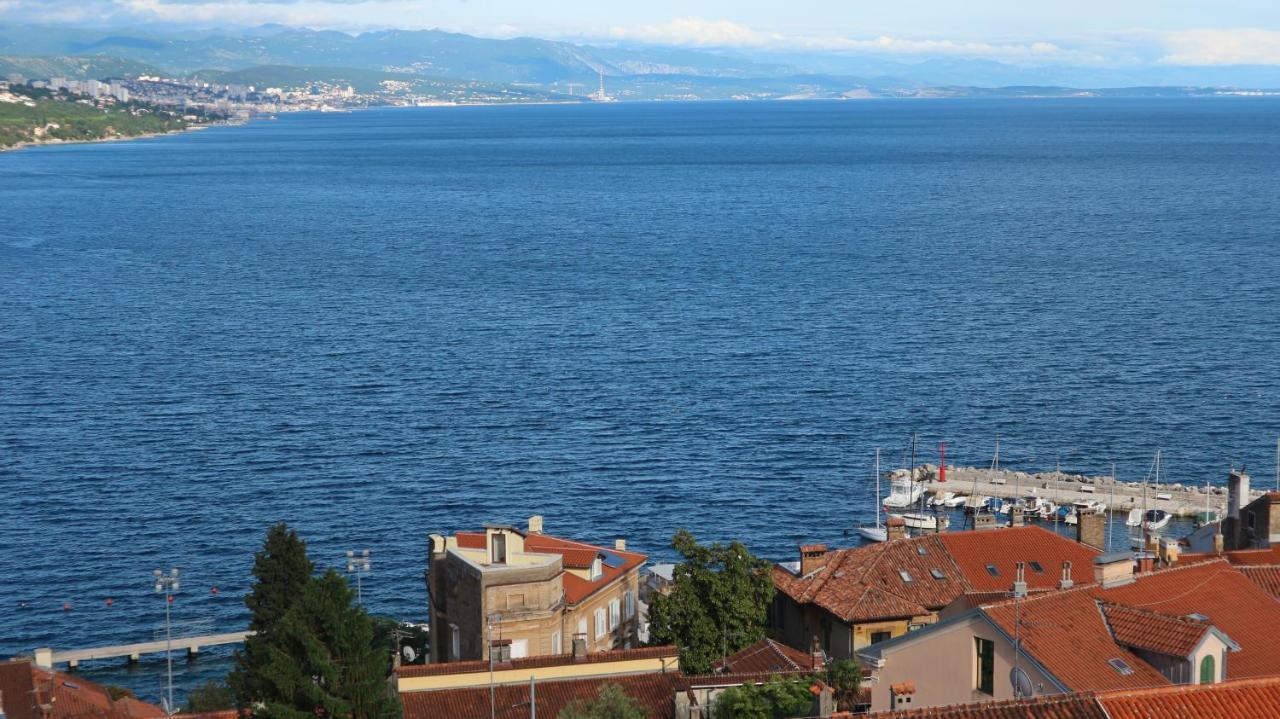 Apartments Komel II Opatija Eksteriør bilde