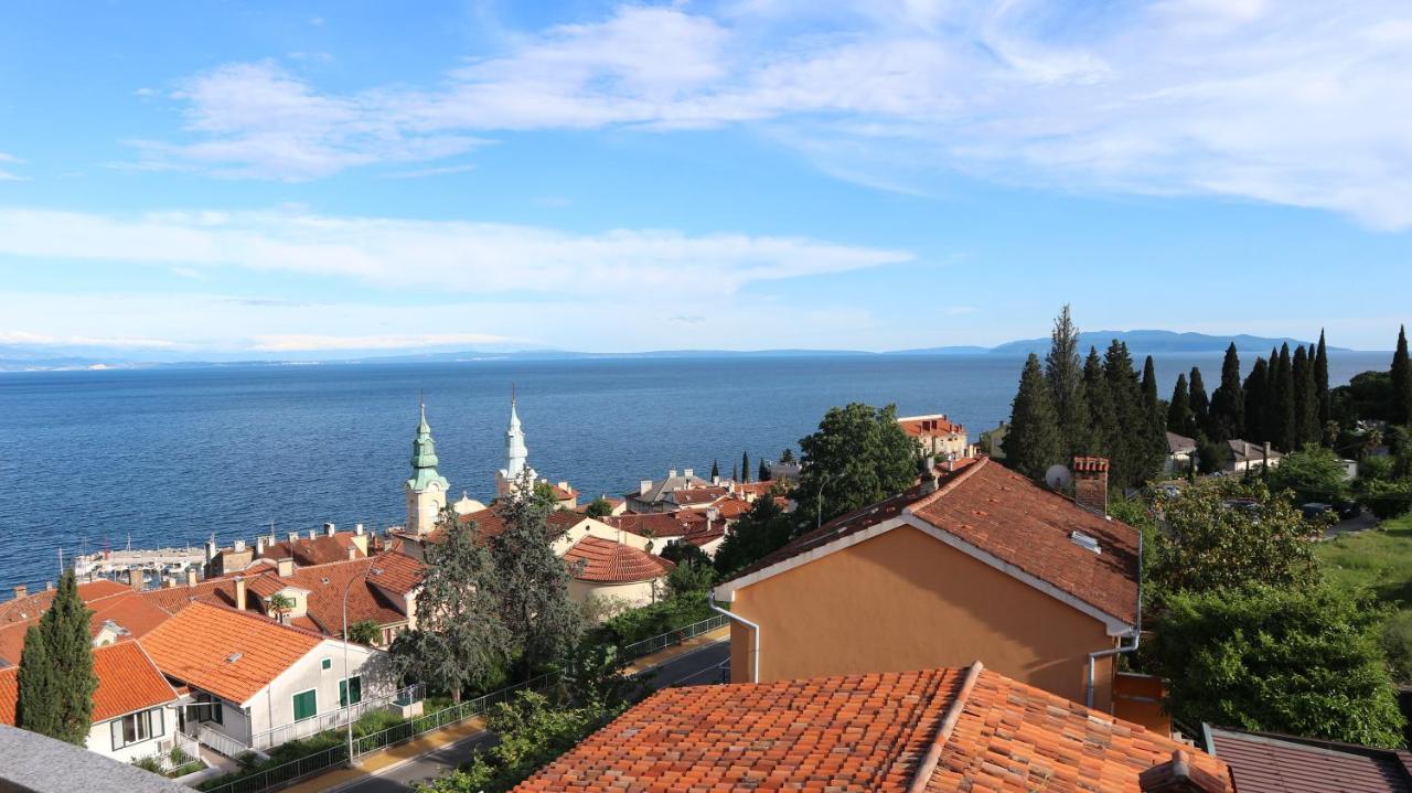 Apartments Komel II Opatija Eksteriør bilde