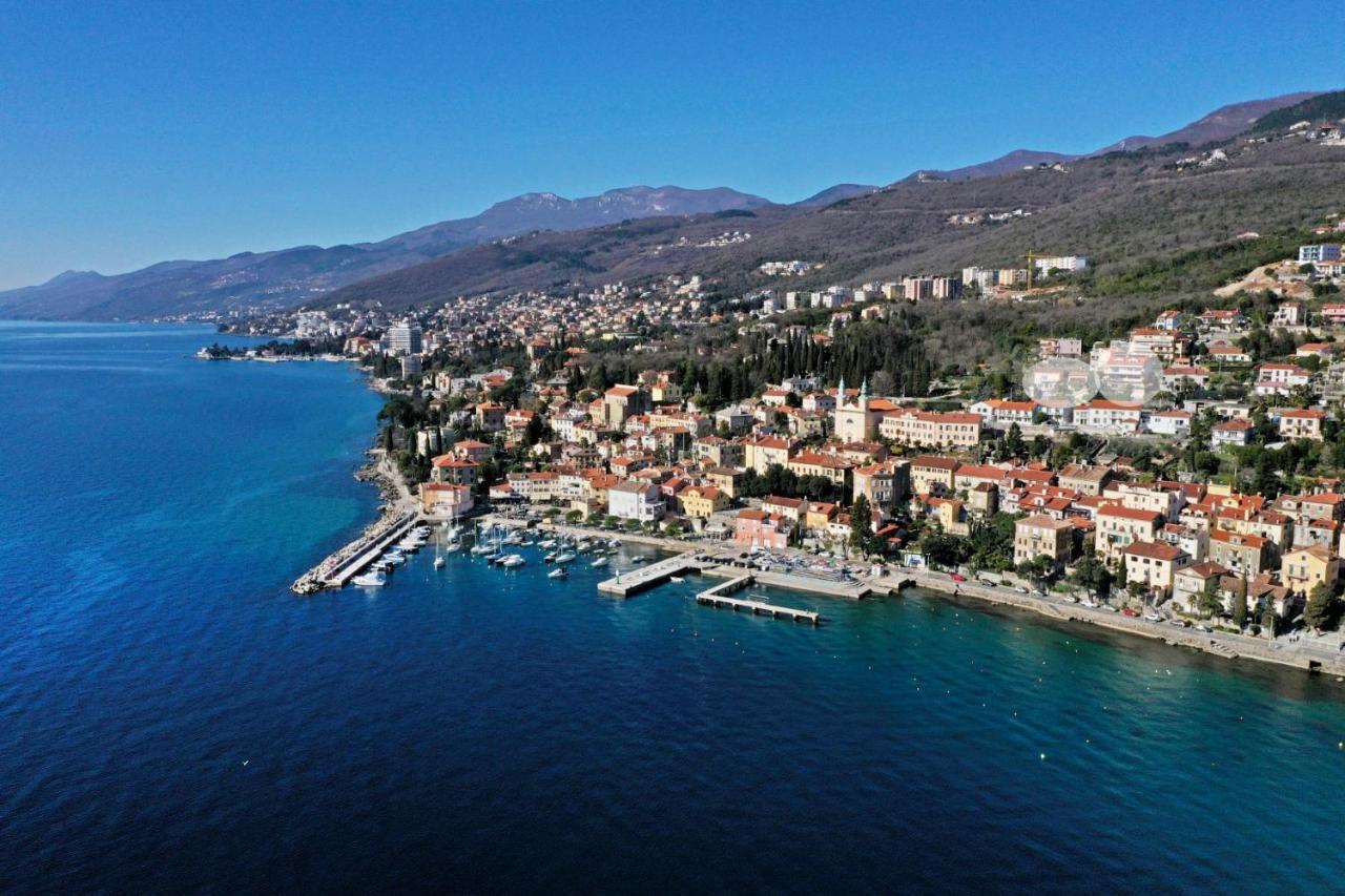 Apartments Komel II Opatija Eksteriør bilde