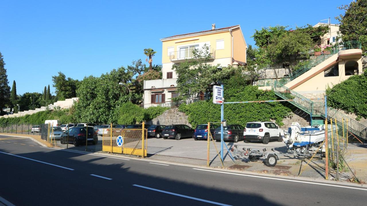 Apartments Komel II Opatija Eksteriør bilde