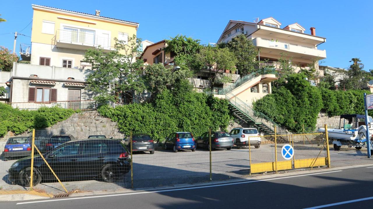 Apartments Komel II Opatija Eksteriør bilde