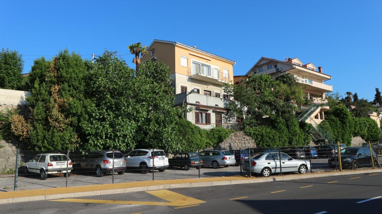 Apartments Komel II Opatija Eksteriør bilde